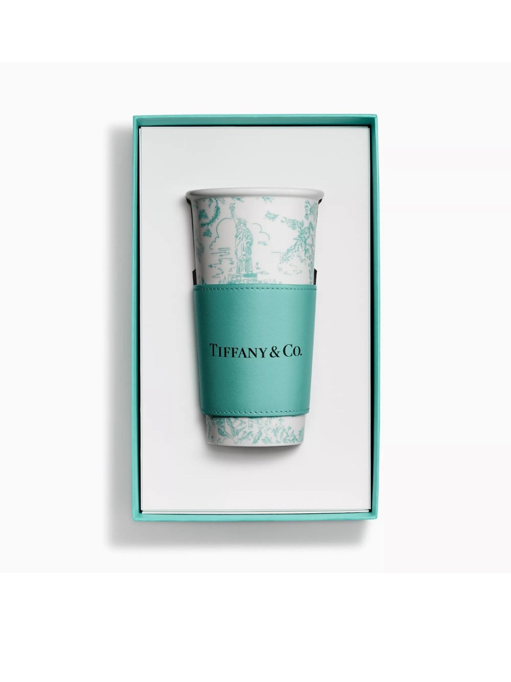 Tiffany & Co. Tiffany Toile
Large Coffee Cup in Tiffany Blue Bone China